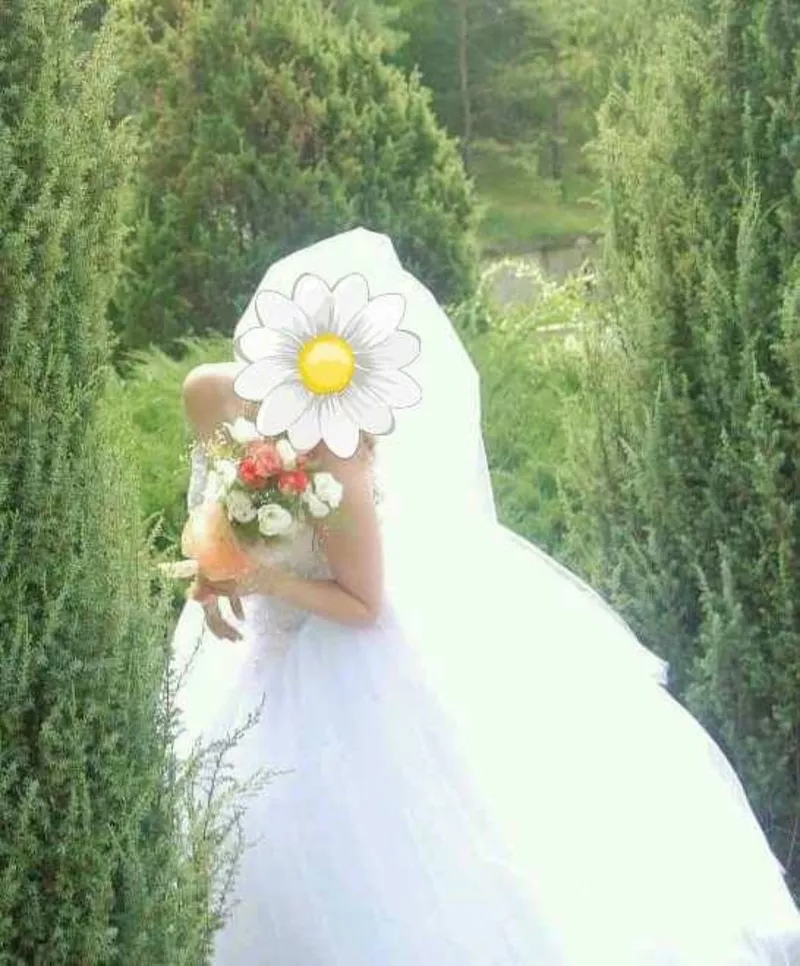 свадебное платье в отличном состоянии ,  размер 48