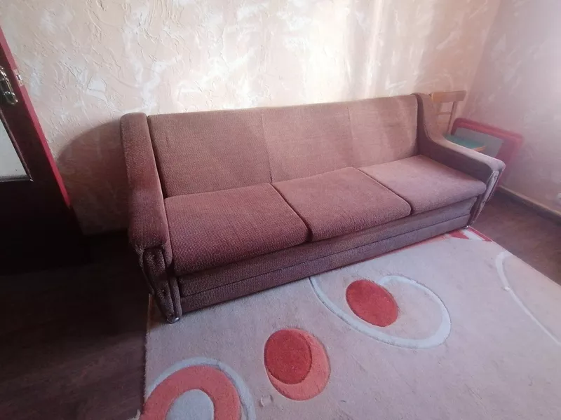 Двух местный диван,  раскладной диван размером два метра на два. Суппер
